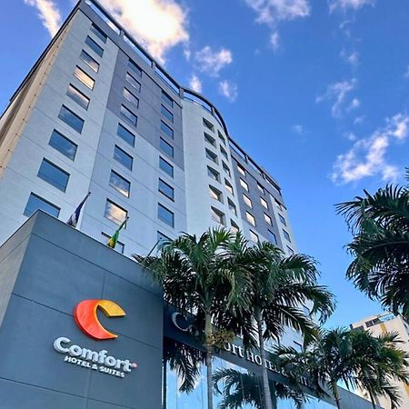 Comfort Hotel & Suites Rondonopolis Exterior photo